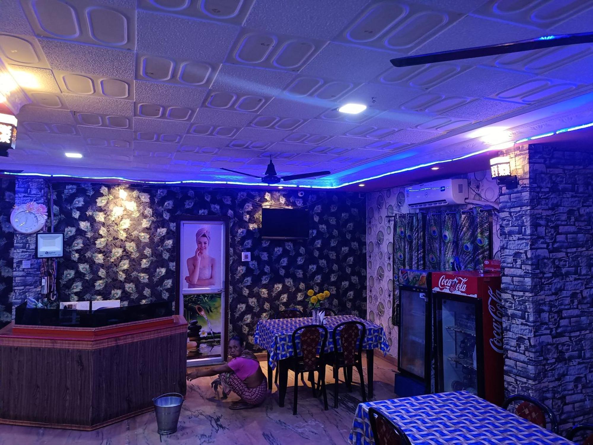 Hotel Sudakshina By Roh Silchar Ngoại thất bức ảnh