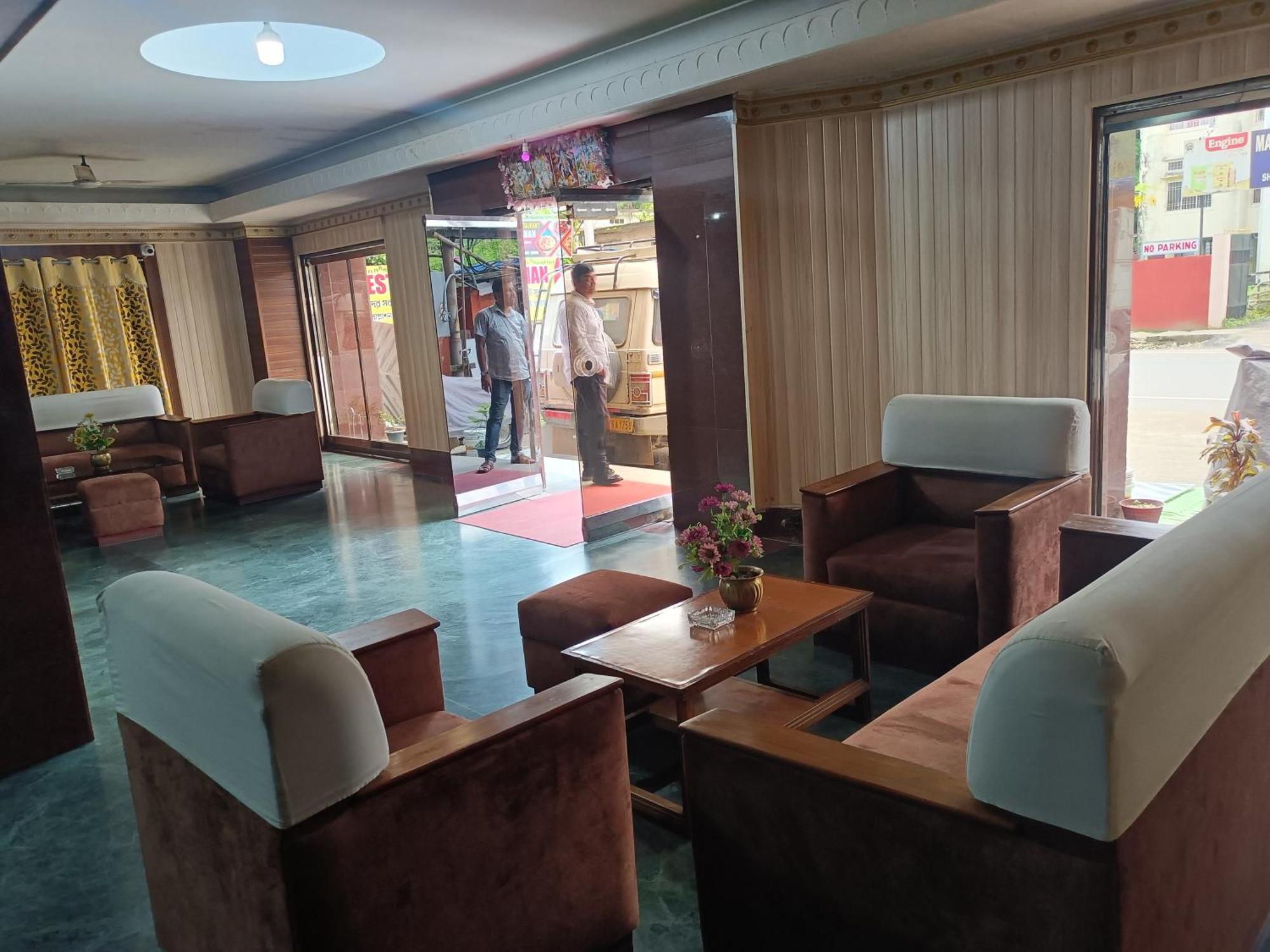 Hotel Sudakshina By Roh Silchar Ngoại thất bức ảnh