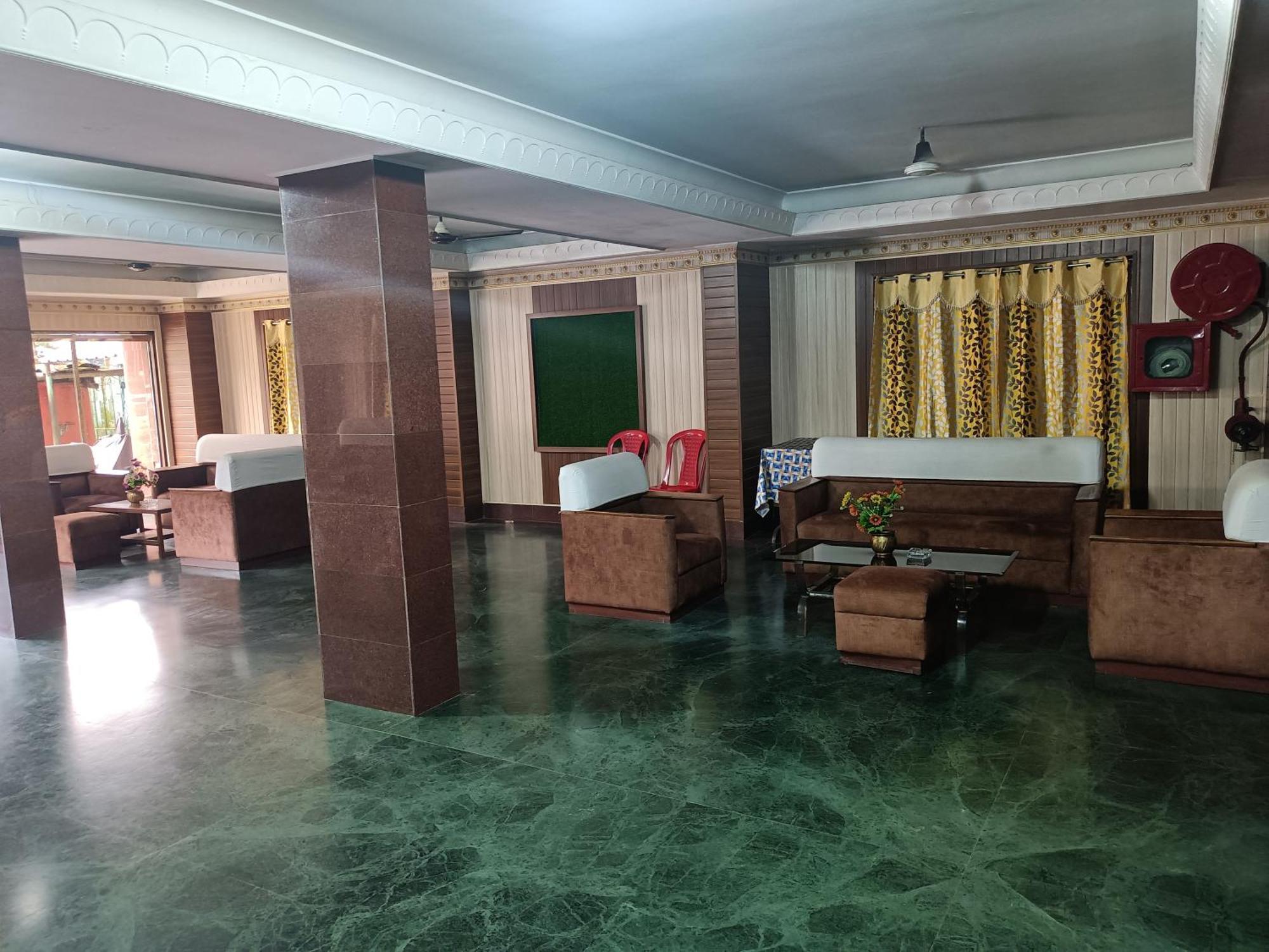 Hotel Sudakshina By Roh Silchar Ngoại thất bức ảnh
