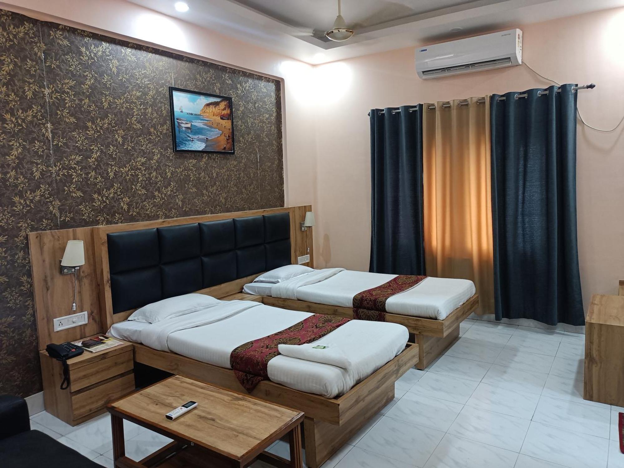 Hotel Sudakshina By Roh Silchar Ngoại thất bức ảnh